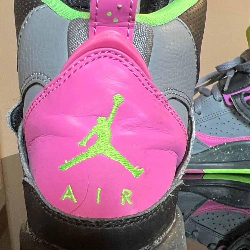 Jordan Flight 45 High GS Cool Grey Flash Lime Club Pink Size 5Y Sneakers 6.5 Wom